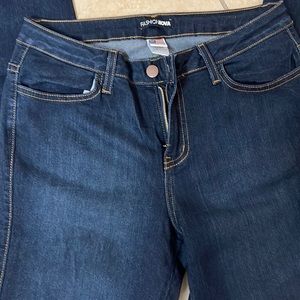 Dark Wash Fashion Nova size 13 skinny jeans